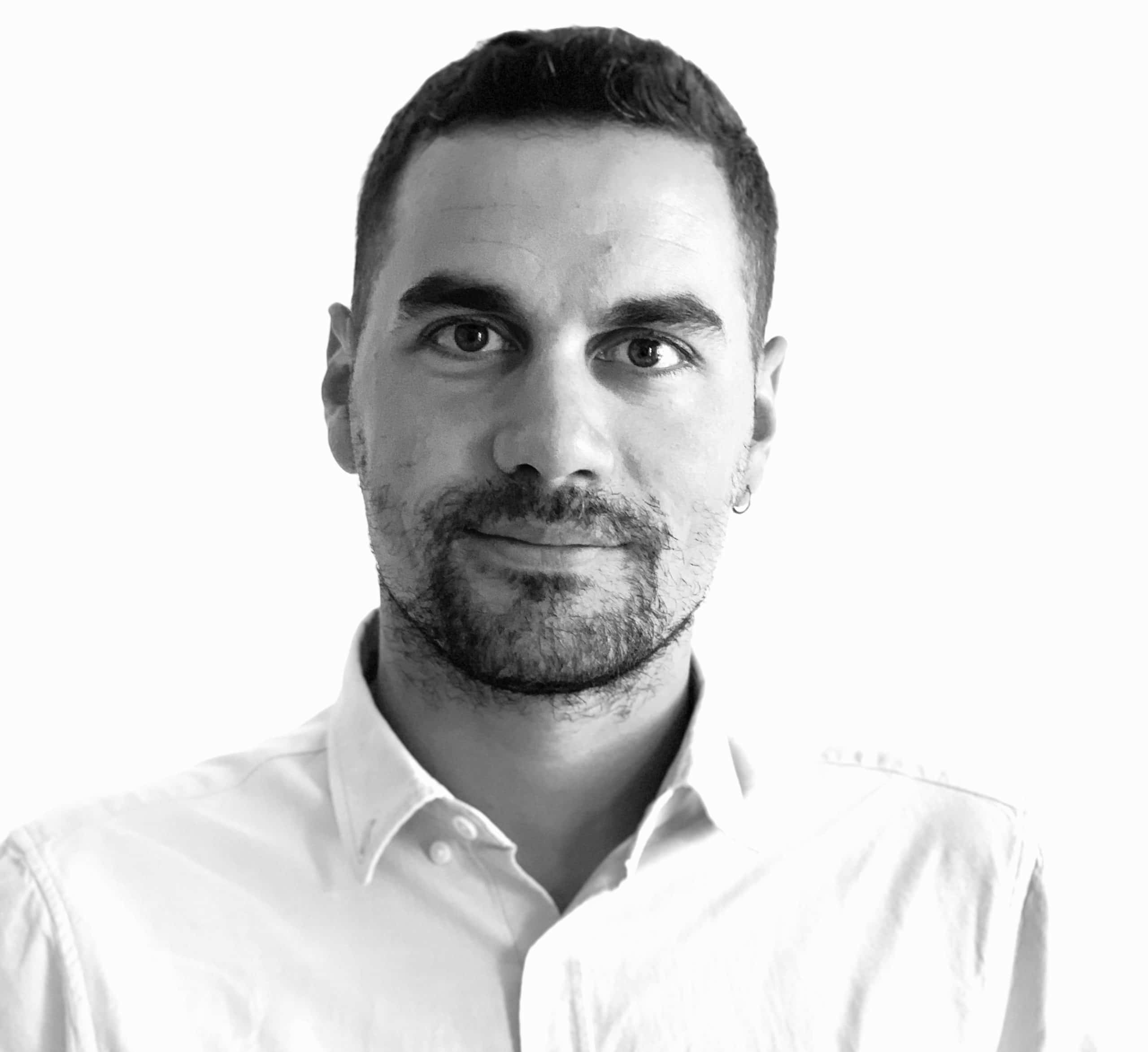 Gonzalo Pérez, CMO of Kleinson and co-author of The Power of GEO — specialist in SEO, GEO and content strategy